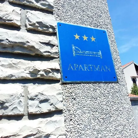 Bozena Apartamento *